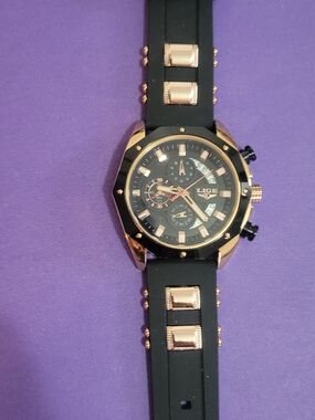 Men's Black and Gold Sport Chronograph Watch